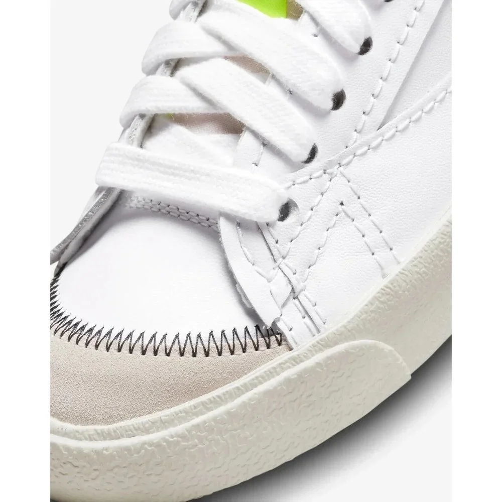 Nike Blazer Low 77 Jumbo Shoes Sneakers DN2158-101 White / Black Men's - Picture 14 of 15